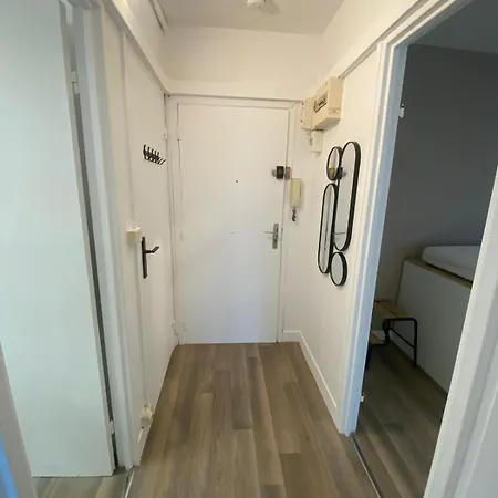 Cosy Entre Paris Et Disneyland Paris Apartment *